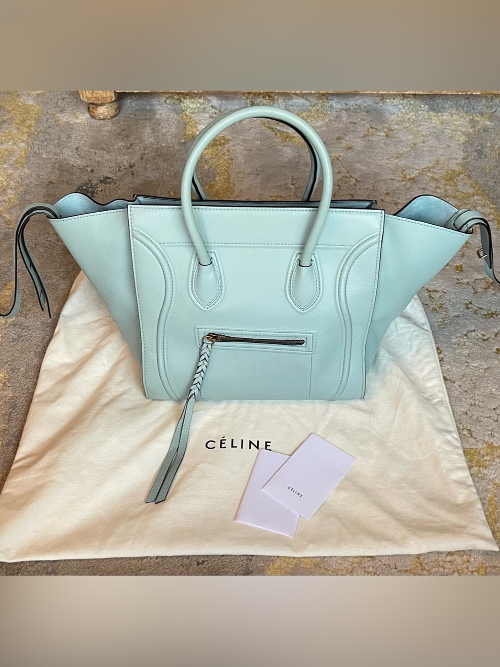 Celine Phantom Medium
Mint Blue Smooth Leather